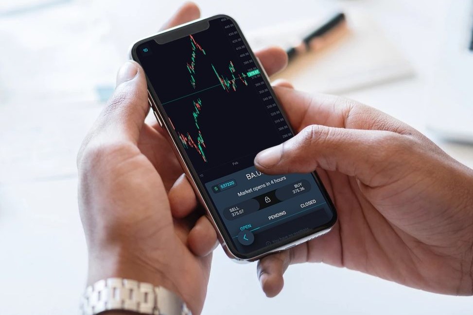 Markay Latimer Brings Trading to the Masses Gold Newsletter